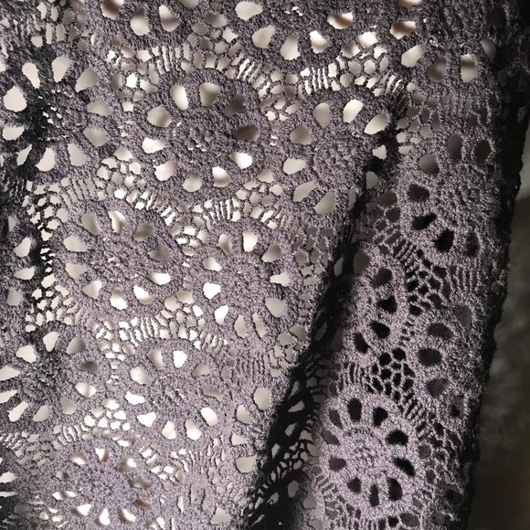 Urban Outfitters pins & needles crochet daisy tank - Picture 4 of 6